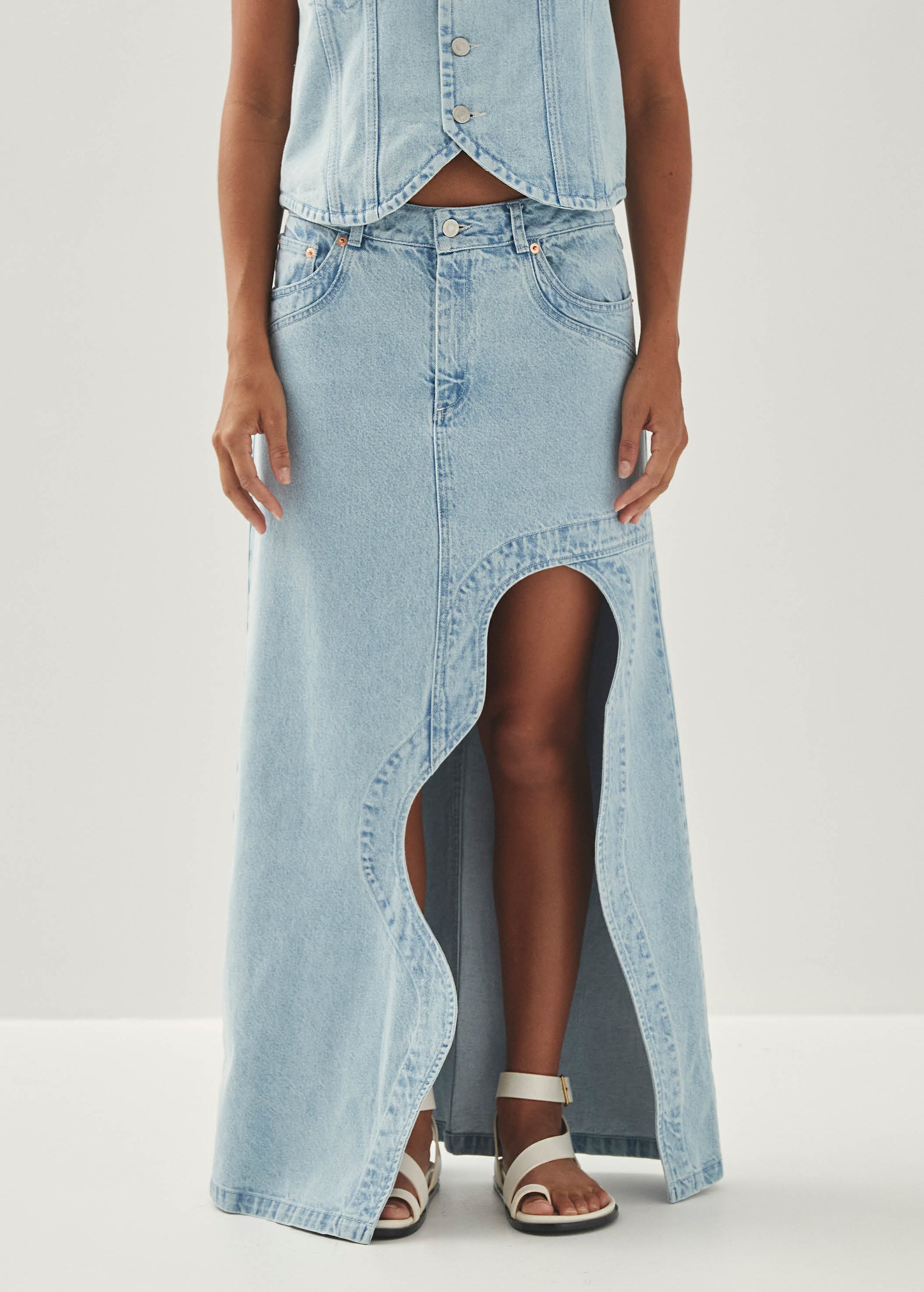 Carmina Hellblaue Jeansrock