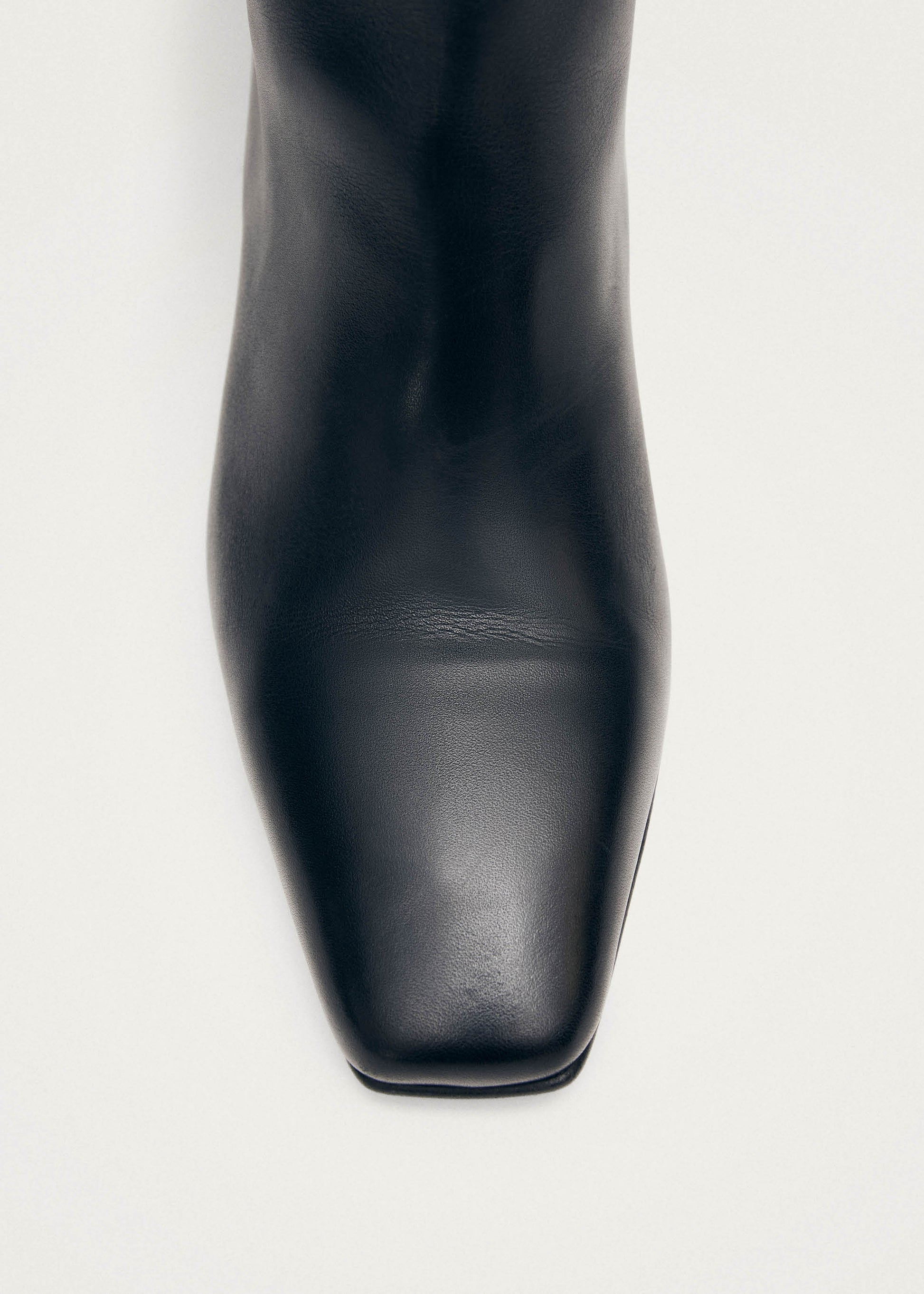 Kalila Bottes en Cuir Noir