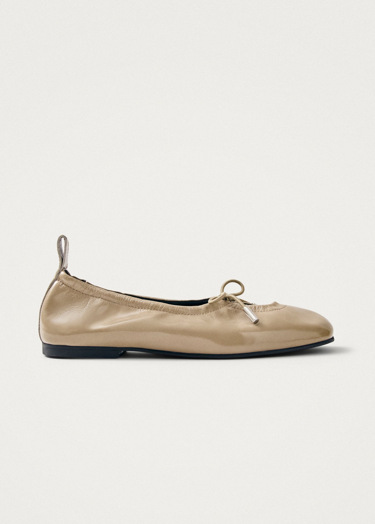 Rosalind Patent Bailarinas de Cuero Beige