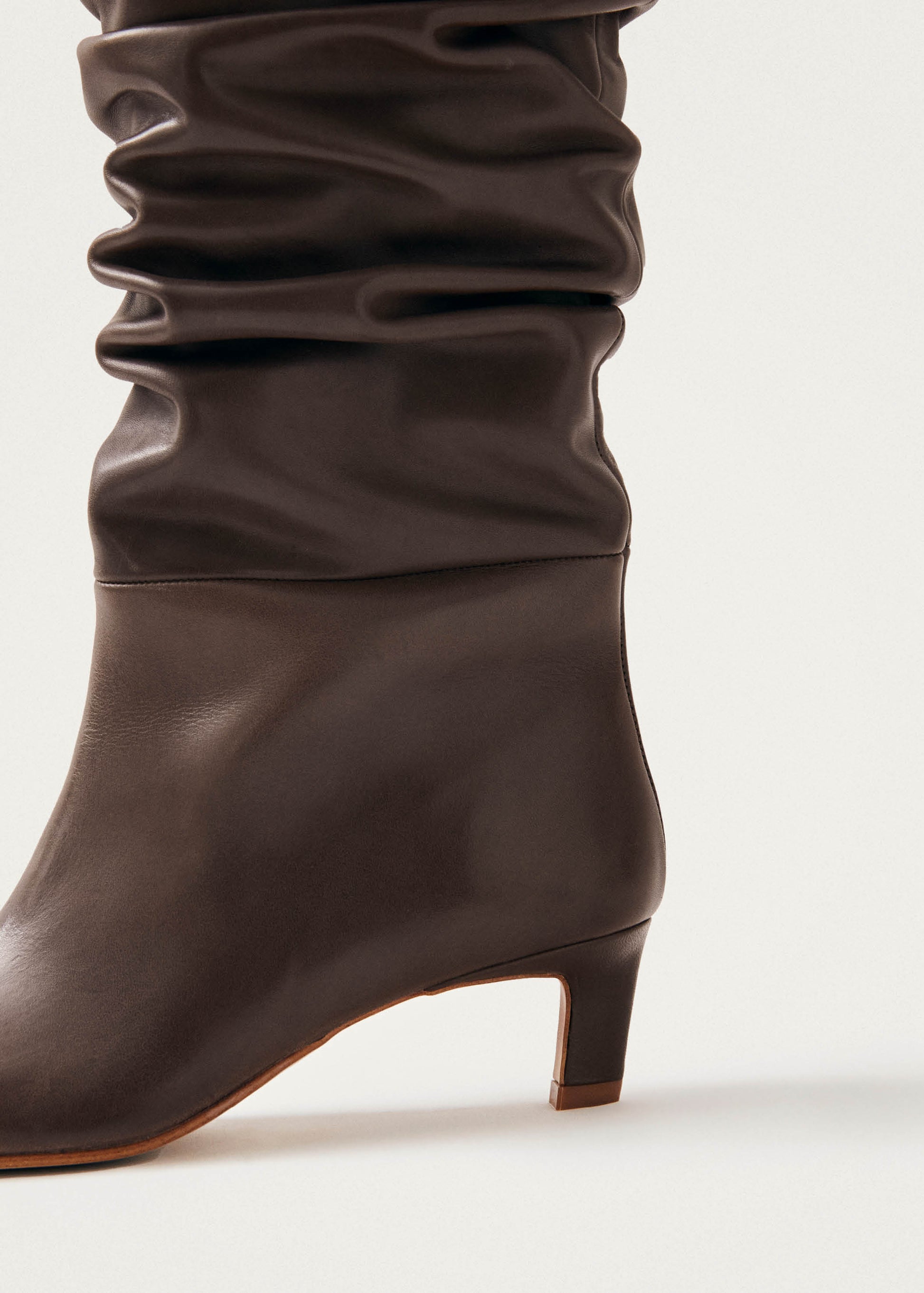 Kalila Stivali in Pelle Marrone