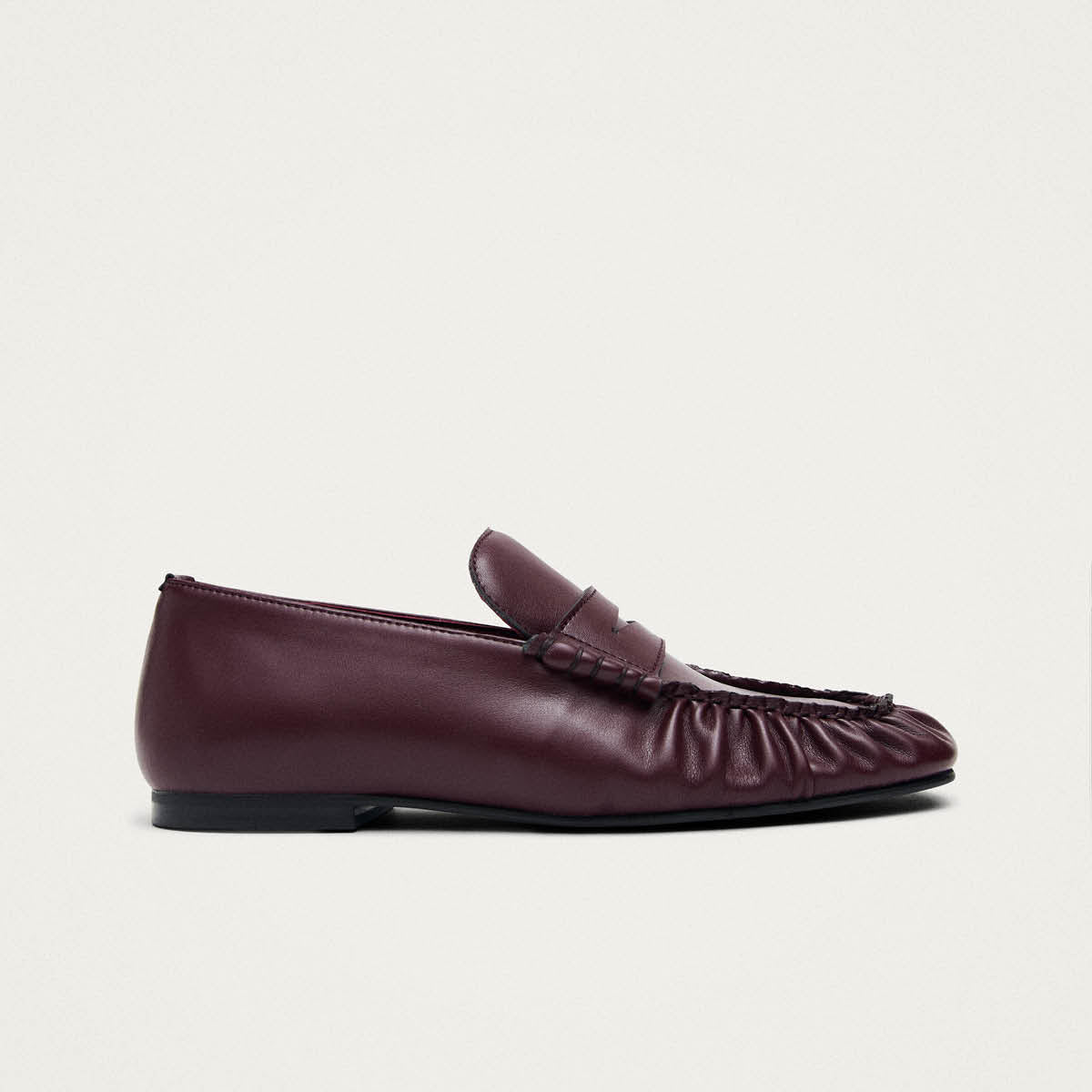 Aven Burgunder Vegane Leder Loafers