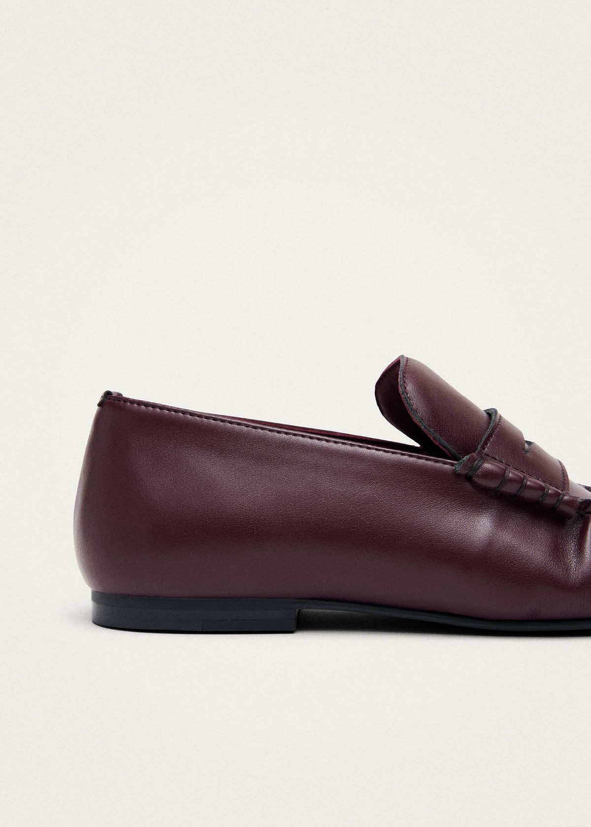 Aven Burgunder Vegane Leder Loafers