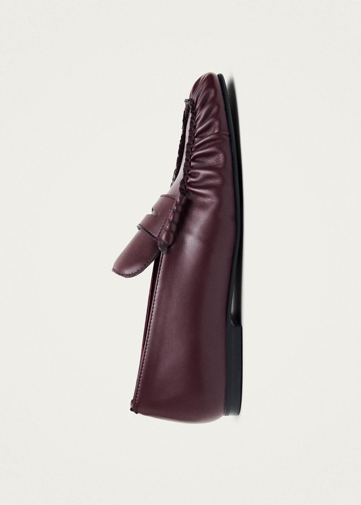 Aven Burgunder Vegane Leder Loafers