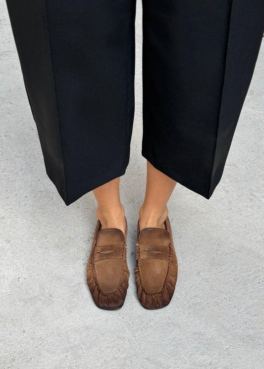 Mocasines de cuero marrón con efecto vintage Aven de ante-image