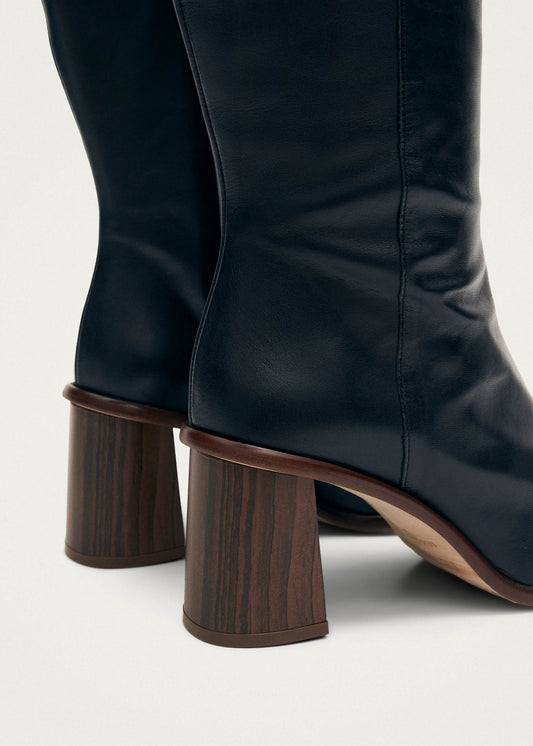 East Bottes en cuir noir-image