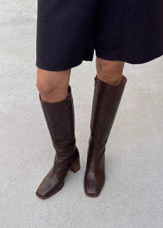 East Bottes en cuir marron-image