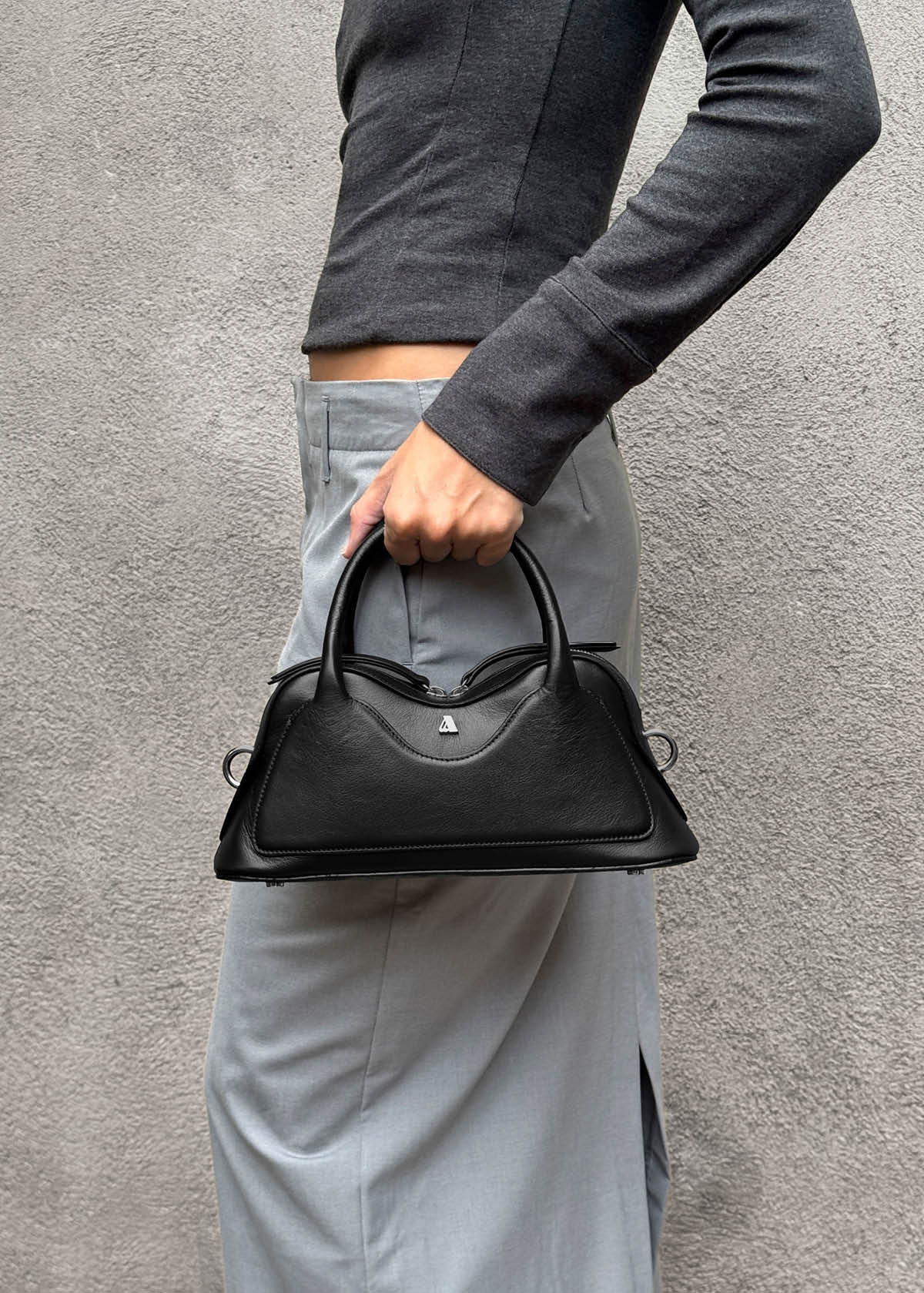 Hilma Mini Schwarze Ledertasche