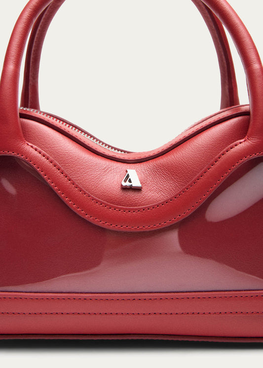 Bolso pequeño Hilma de vinilo rojo con cuero-image