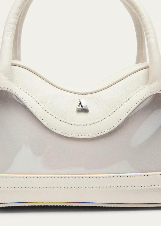 Bolso pequeño Hilma de vinilo blanco y cuero-image