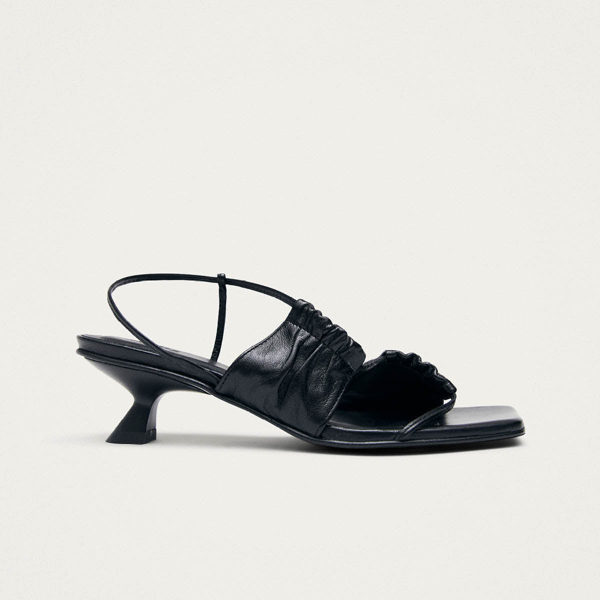 Sandales en cuir noir Juniper