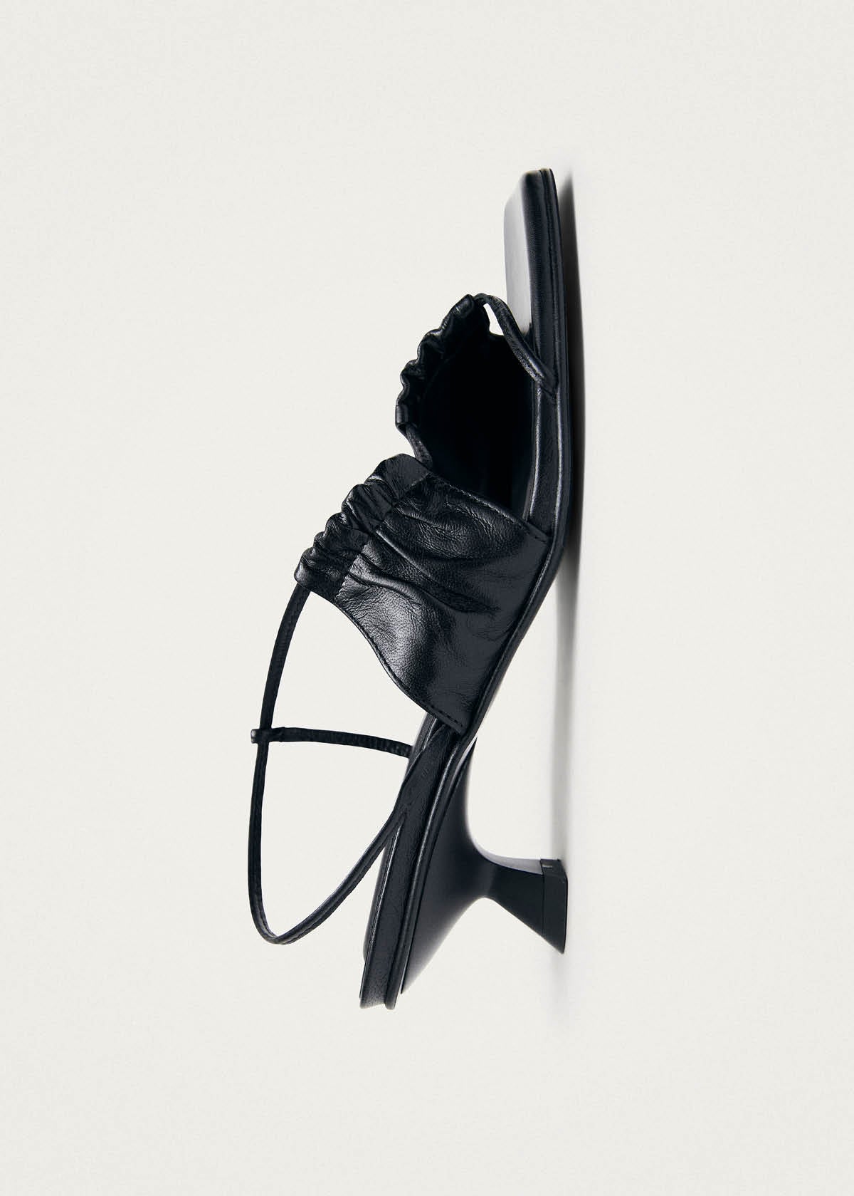 Sandales en cuir noir Juniper