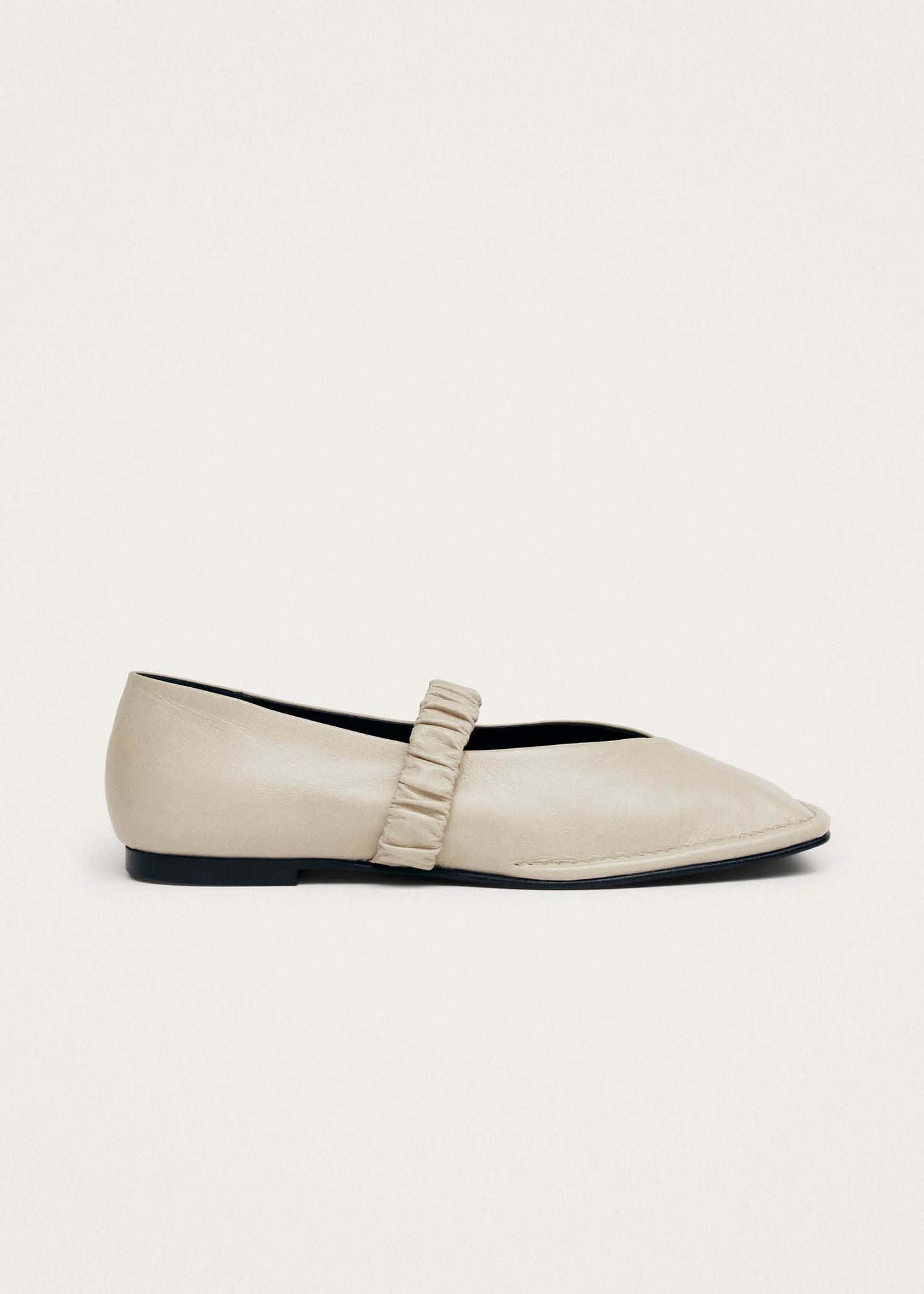 Lautan Ballerines en Cuir Crème