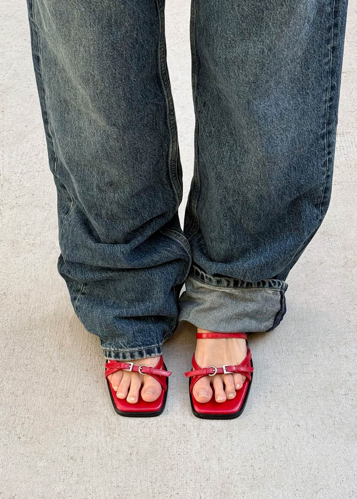 Liko Rift Rote Leder Sandalen