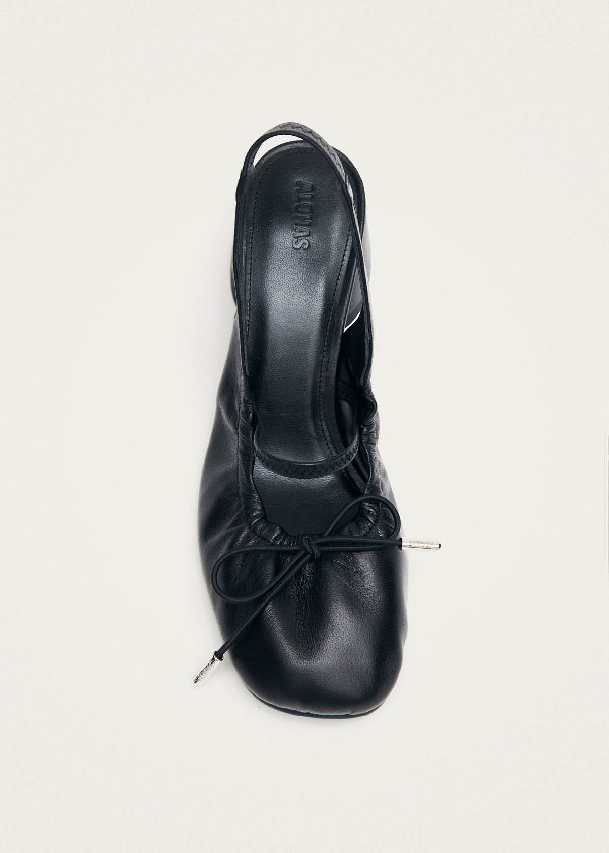 Zapatos de tacón de cuero negro Marly