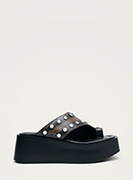 studs vintage effect brown