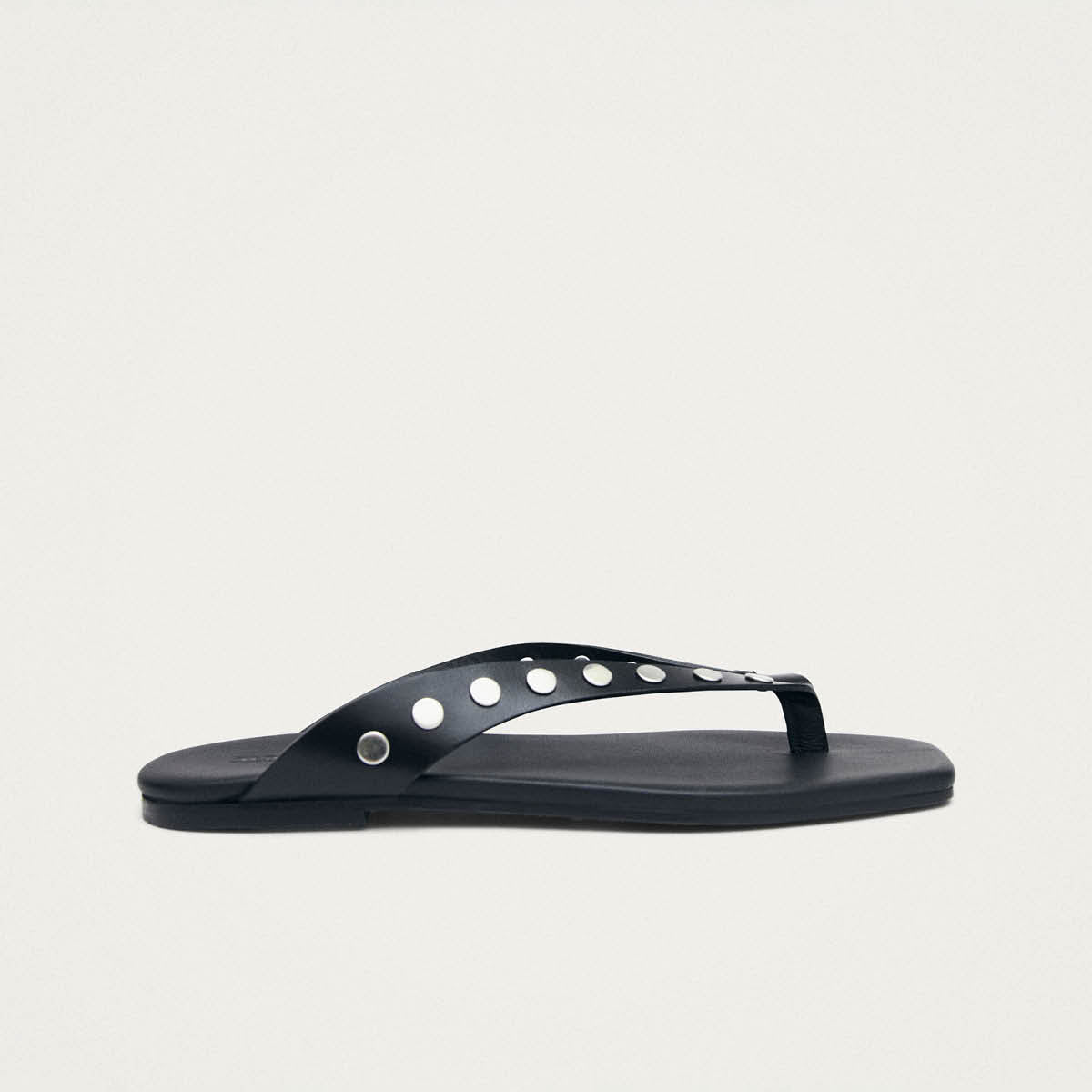 Ola Studs Sandalias de Cuero Negras