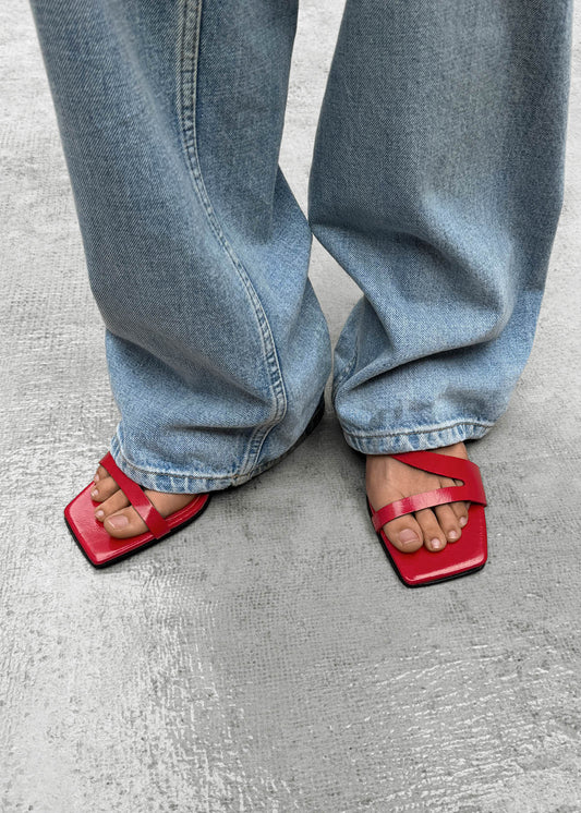 Orielle Rift Sandali in Pelle Rossa-image