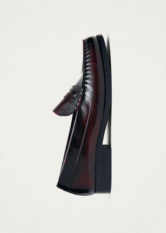 Rivet Mocassins en cuir bordeaux effet vintage-image