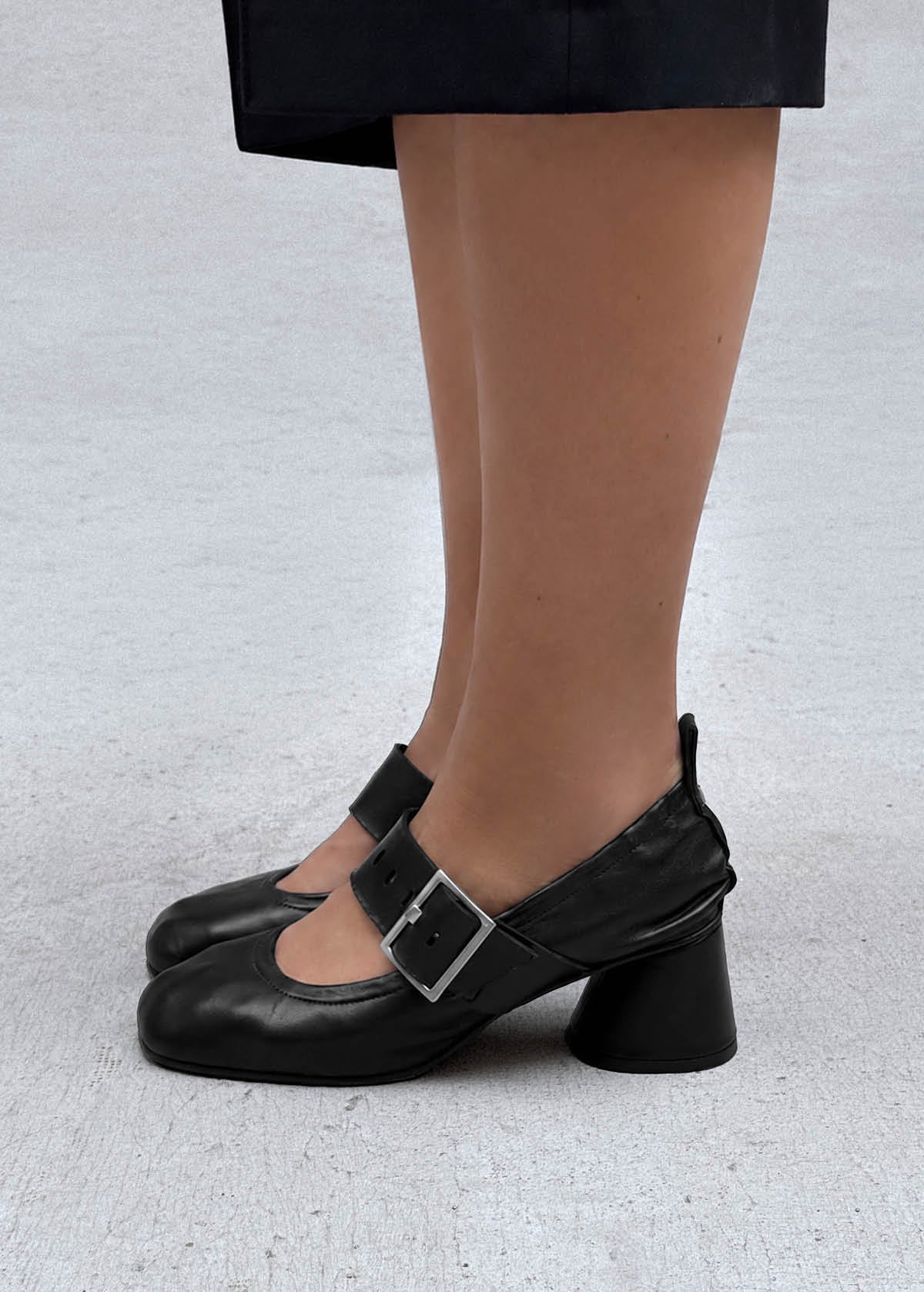 Rowena Black Leather Pumps