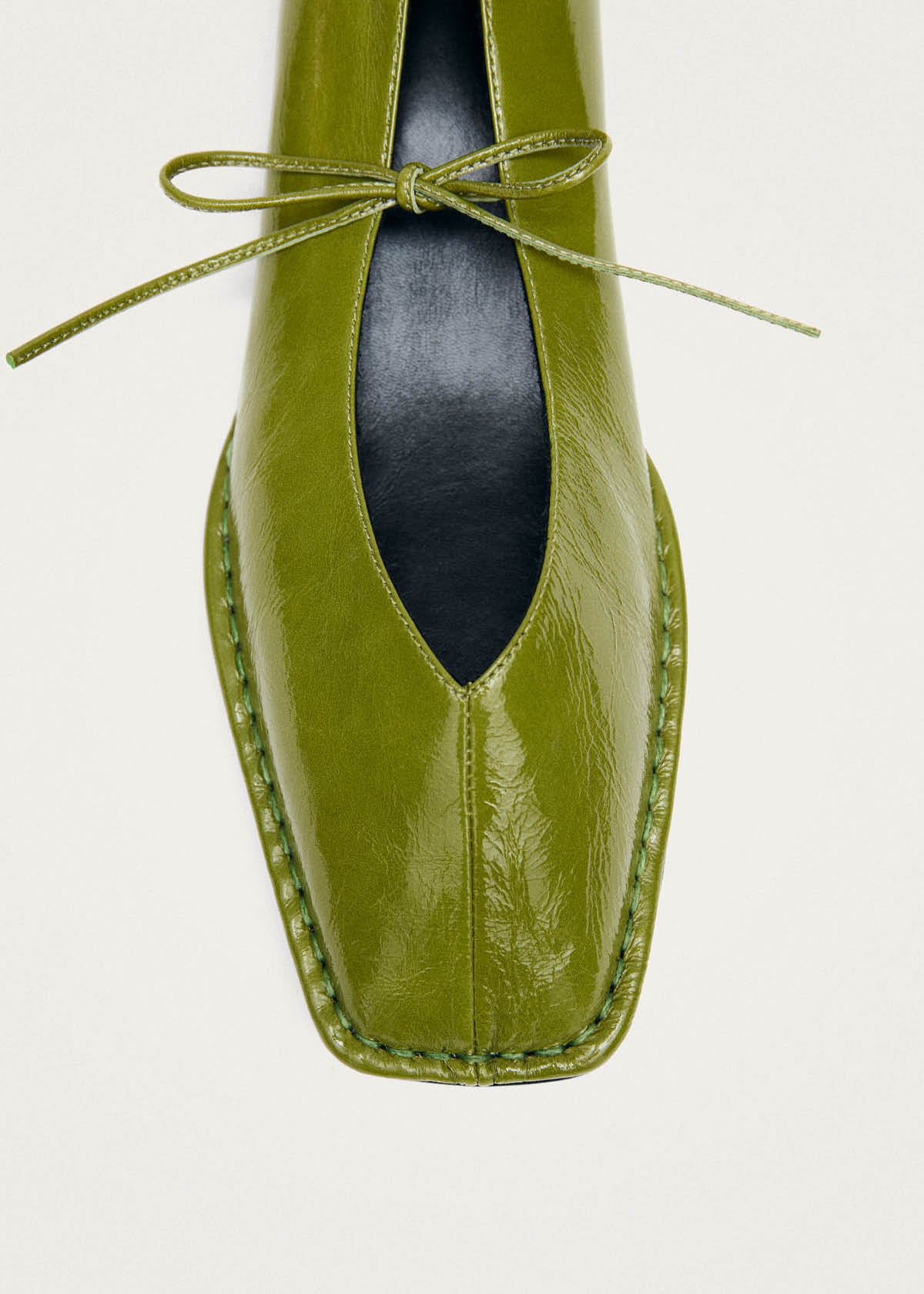 Bailarinas de cuero verde patente Sway