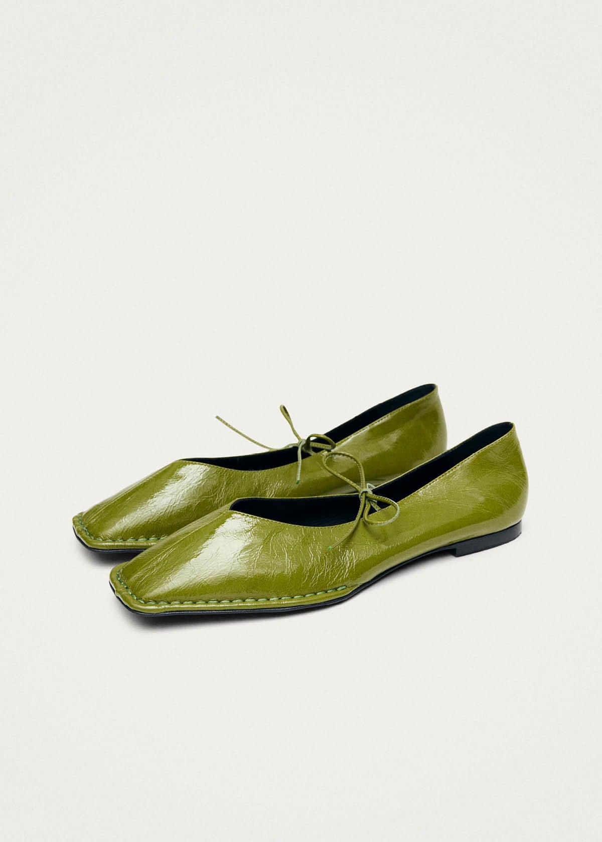 Bailarinas de cuero verde patente Sway