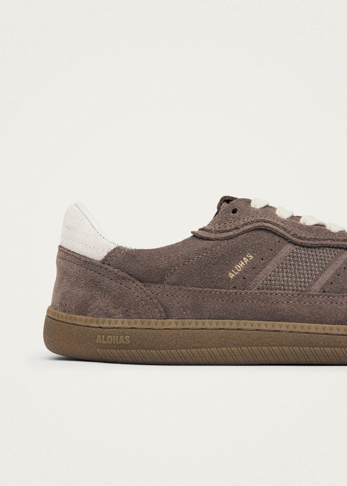 Tb.00 Baskets en Cuir Taupe Barefoot Rife