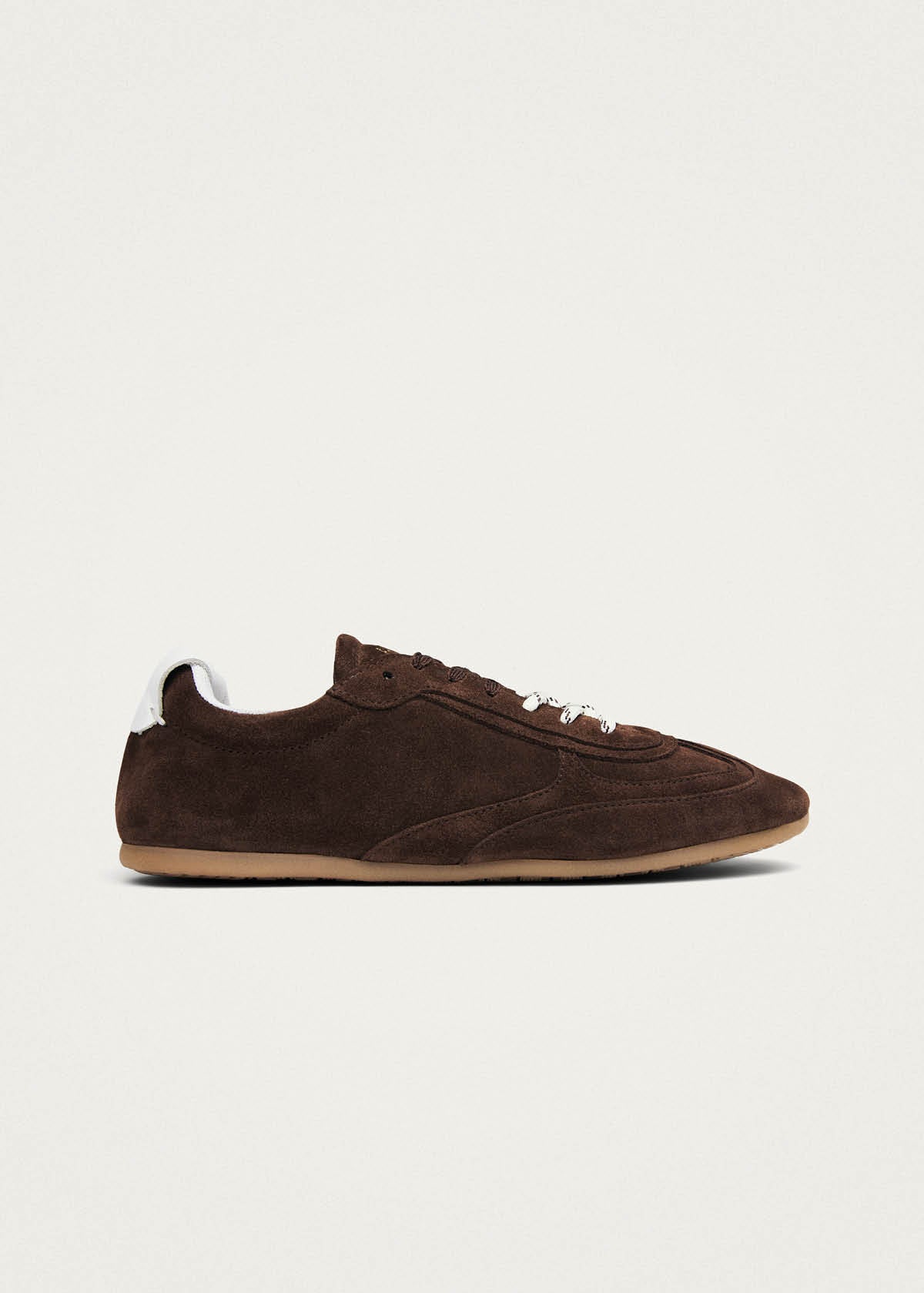 Tb.24 Zapatillas de Cuero Ante Color Marrón Chocolate