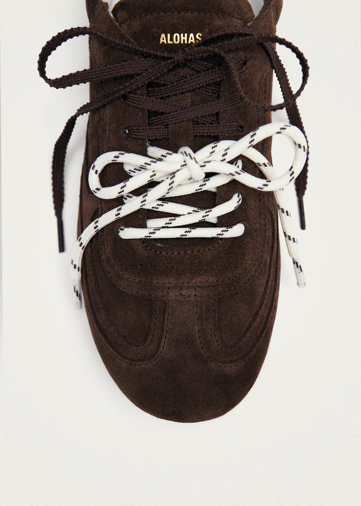 Tb.24 Zapatillas de Cuero Ante Color Marrón Chocolate