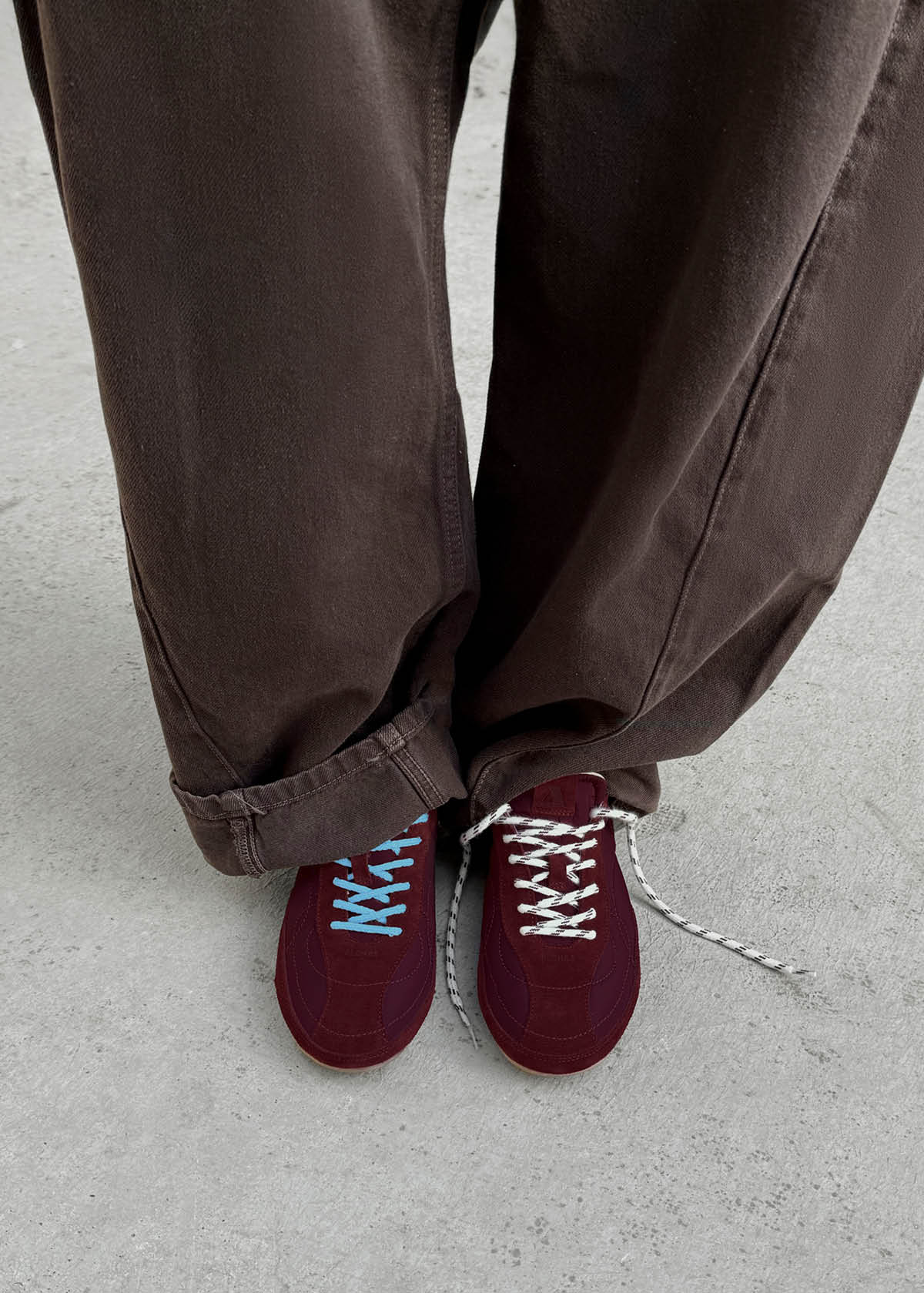 Tb.25 Zapatillas Burdeos