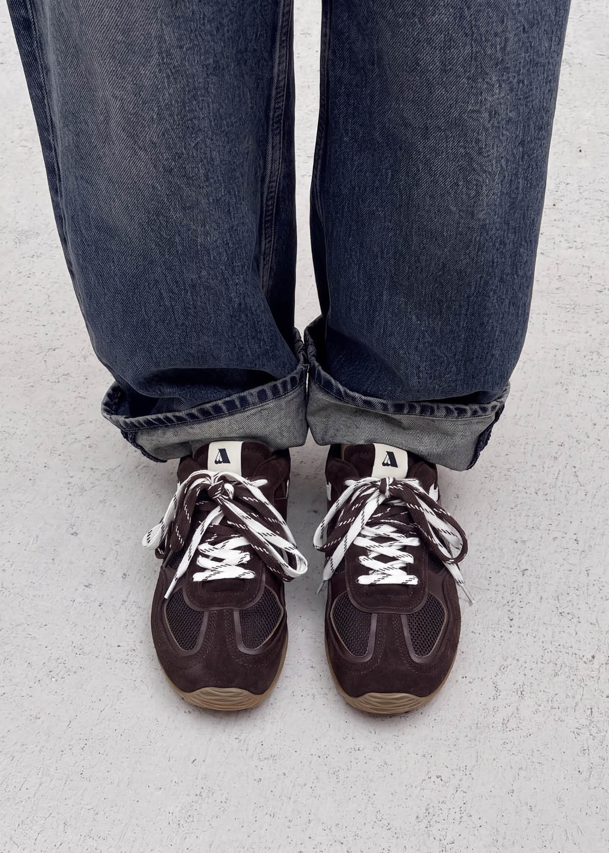 Tb.33 Dark Brown Leather Sneakers